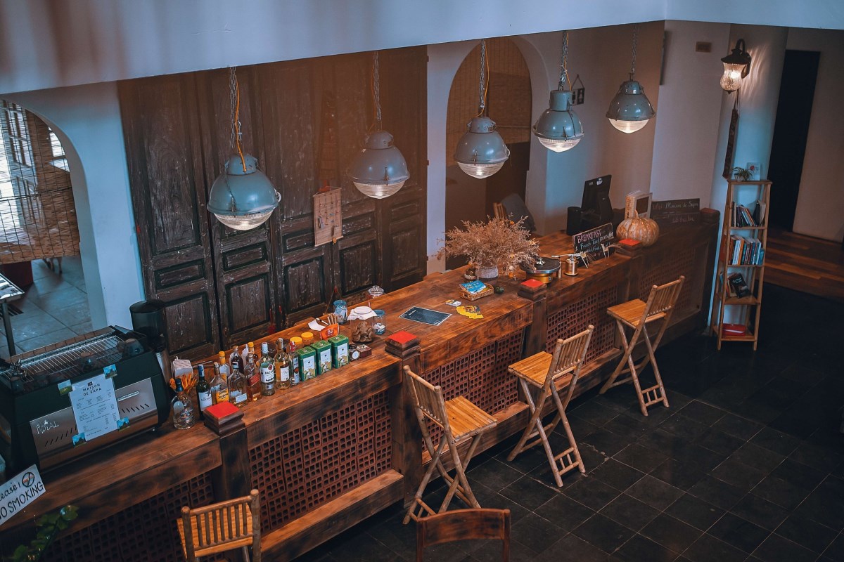 Phòng đôi áp mái